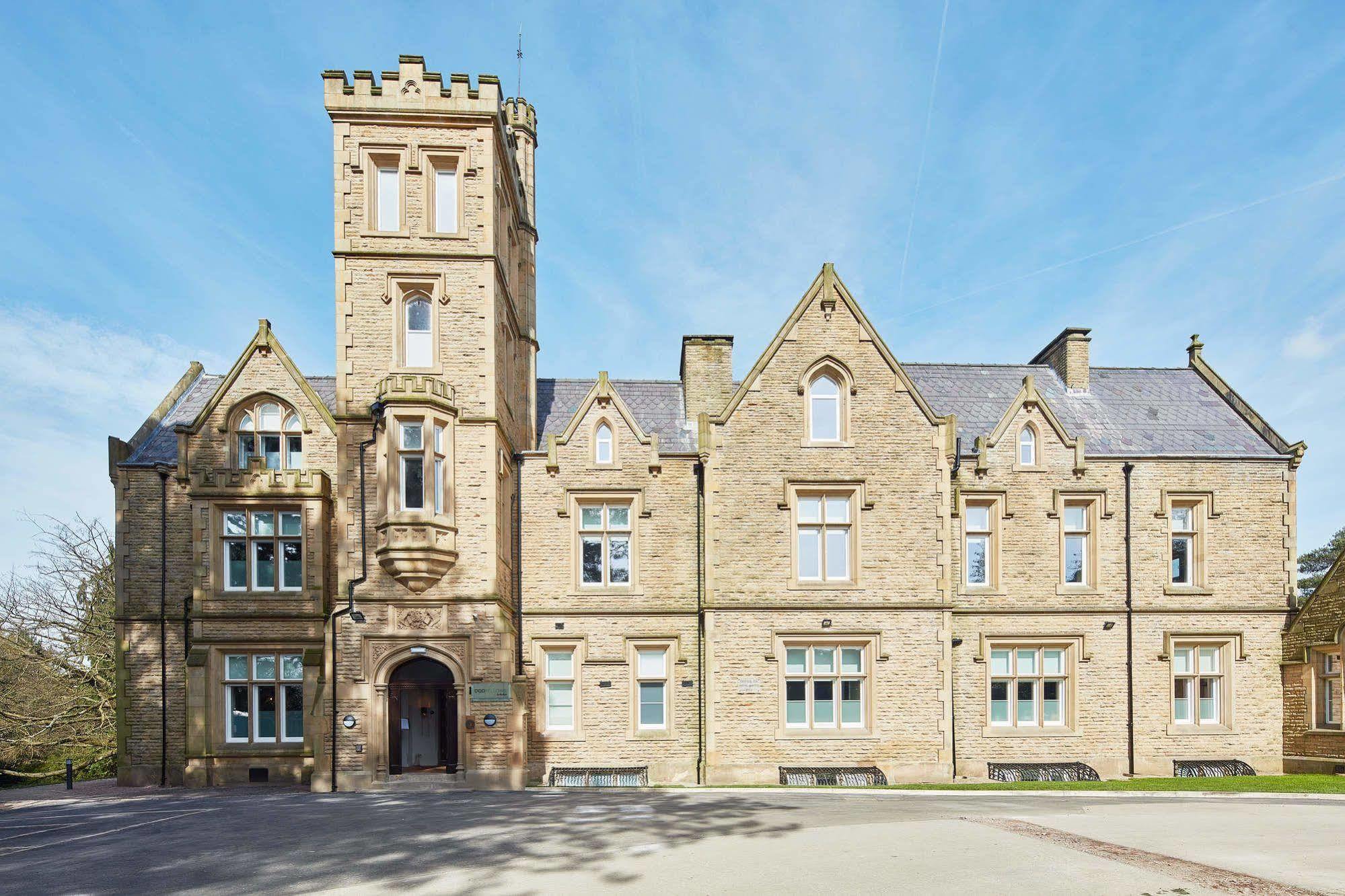 Oddfellows On The Park Cheadle  Exterior photo The former County Hospital, now the University of Huddersfield